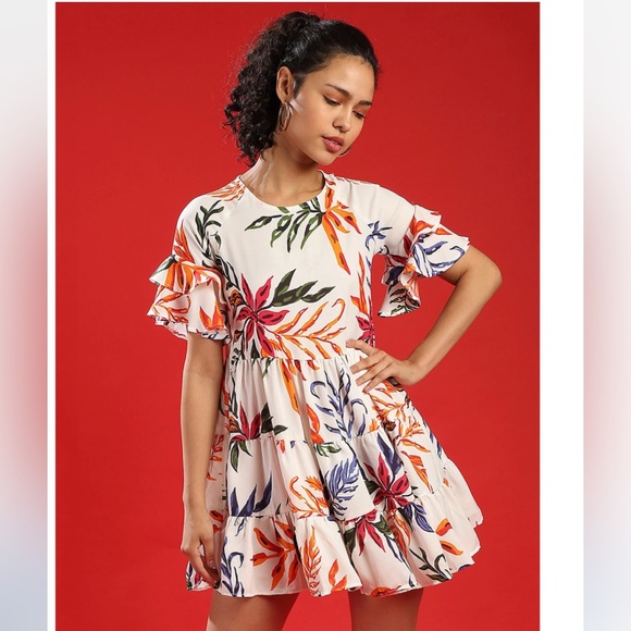 Campus Sutra Women Floral Stylish Casual Dresses - Size Medium - Tropical Print - Picture 4 of 5